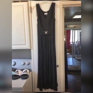 Liz Lange Maxi Dress